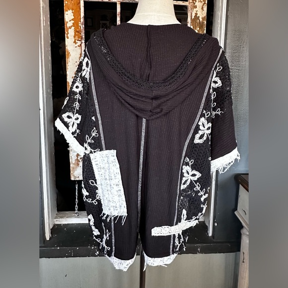 POL Mixed Lace Patchwork Hoodie Top Black Boho Oversized Size Small - Picture 7 of 12